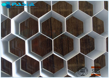 Porcellana bordo di centro di alluminio del favo di altezza di 12mm per l'audio schermo piatto di industria fornitore
