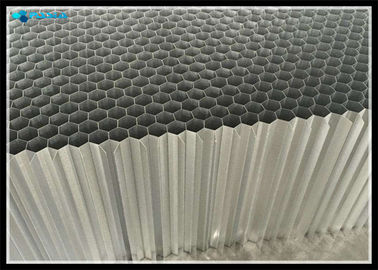 Porcellana Il centro di favo ad alta resistenza dell'alluminio 5056 per industria aerospaziale fornitore