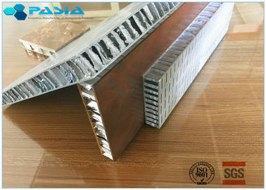 Porcellana Tipo perforato anti shock il centro di favo di alluminio per le pareti esterne di costruzione fornitore