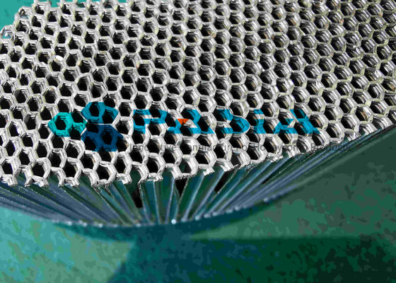 Porcellana Honeycomb Energy Absorber | Aluminum Honeycomb Core for Impact Protection fornitore
