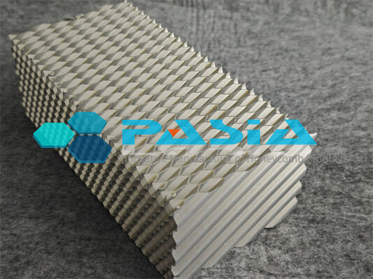 Porcellana High Specific Energy Absorption Flame Retardant Aluminum Honeycomb Core For Under Water Marine Use fornitore