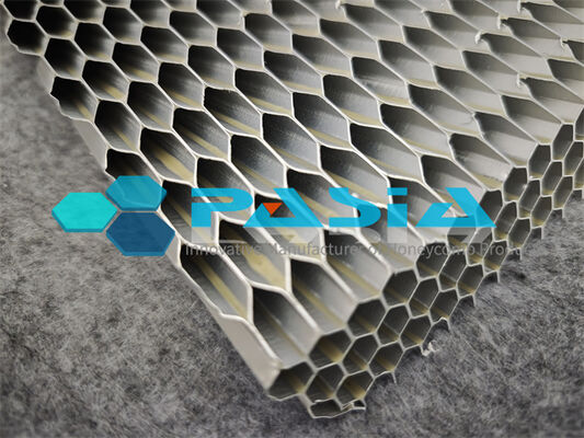 Cina Hexavalent Chromium Conversion Coated Aluminum Honeycomb Core: Aerospace-Grade Corrosion Protection with Structural Bonding Integrity fornitore