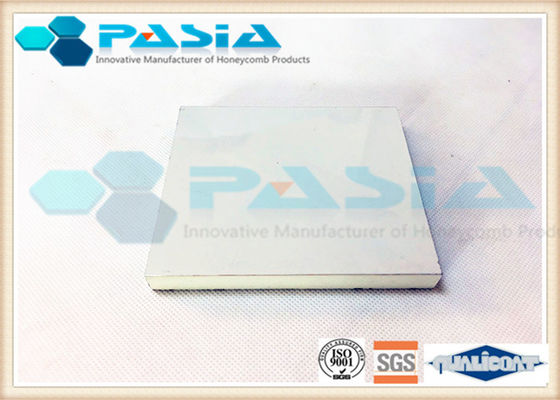 Pannello a nido d'ape in alluminio per rivestimento, verniciato a polvere, leggero e resistente fornitore