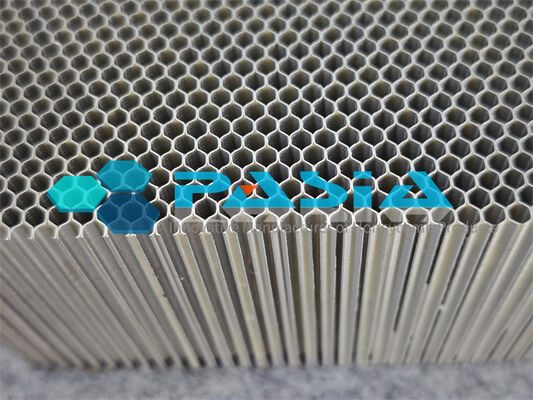 Fogli di alluminio pulito trattati con nucleo di nido di miele di alluminio e cromo esavalente per applicazioni di fascia superiore fornitore