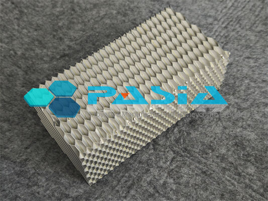Attenuatore d'impatto in aluminato pre-sminuito per la sicurezza stradale fornitore