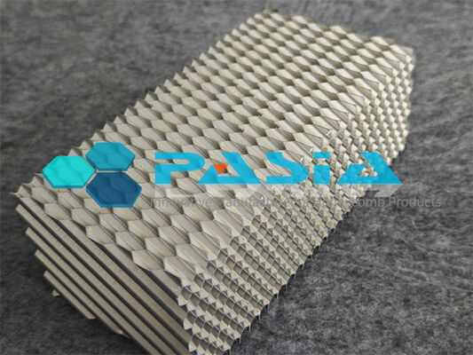 High Specific Energy Absorption Flame Retardant Aluminum Honeycomb Core For Under Water Marine Use fornitore