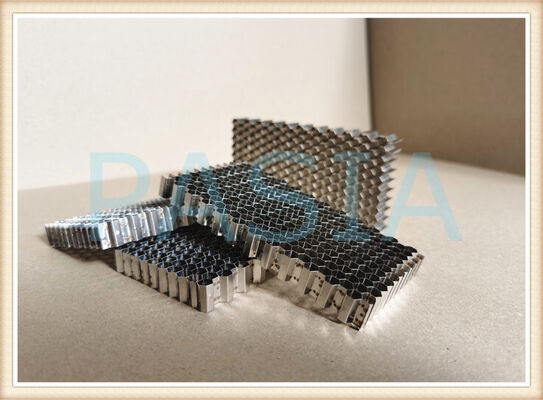 Lightweight High Strength Stainless Steel Honeycomb Core With Corrosion Resistance And Fireproof Performance For Aerospace Sandwich Panels And Aircraft Flooring fornitore
