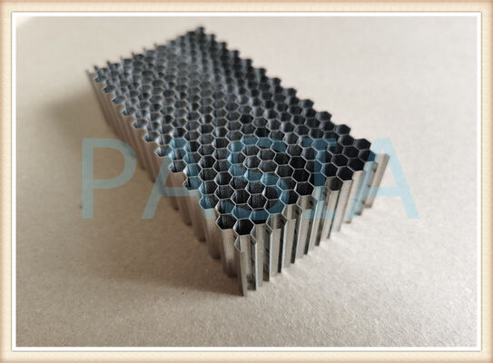 High Open Area Low Pressure Drop Stainless Steel Honeycomb Air Flow Straightener For Wind Tunnel Aerodynamic Testing fornitore