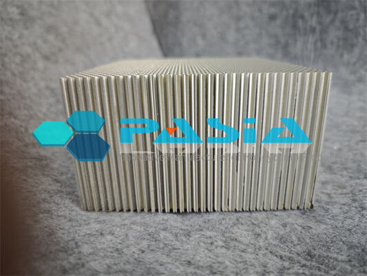 Auxetic Re-entrant Columnar Honeycomb Energy Absorber with Compression Torsion Coupling Mode and 3.2 Times SEA Increase under High Speed Impact fornitore