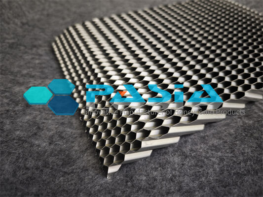 5052 Aluminum Honeycomb Energy Absorber with Gradient Thickness Cell Walls for Low-velocity Impact fornitore